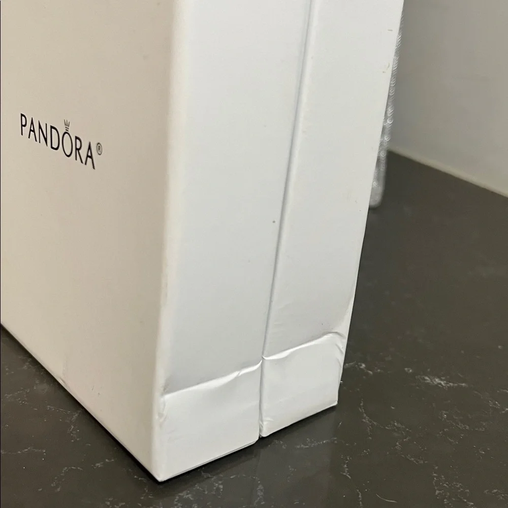 Pandora 2015 Limited Edition Snowflake Ornament NIB - Picture 5 of 6